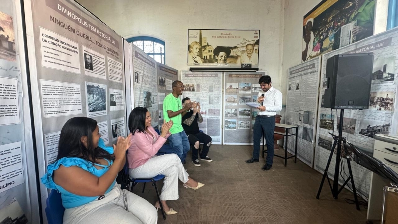 Noticia apos-30-anos-de-dedicacao-marcos-crispim-guardiao-do-arquivo-se-despede-do