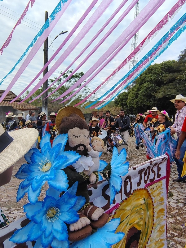 Noticia reinado-de-branquinhos-encerra-mantendo-viva-uma-tradicao-de-fe-e-cultura