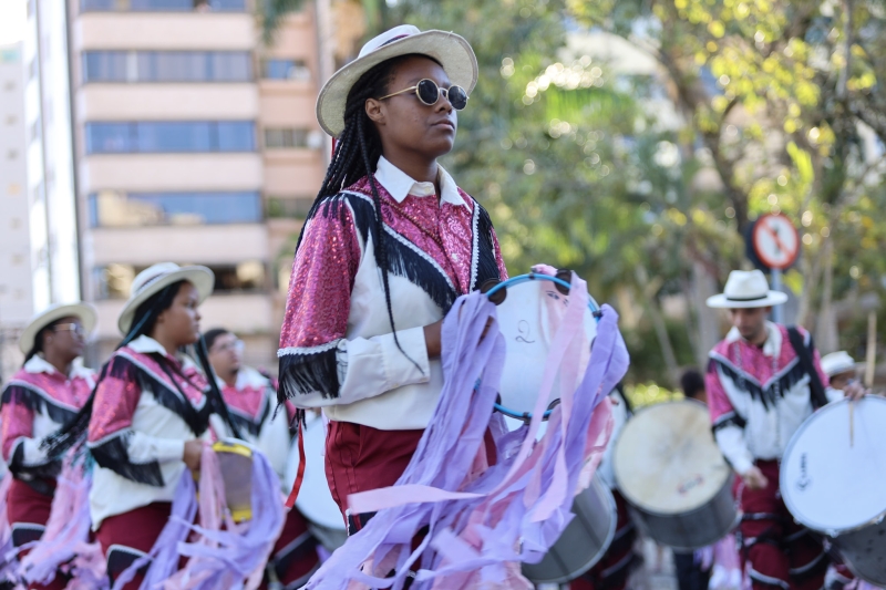 Noticia guardas-de-reinado-de-divinopolis-levam-fe-e-tradicao-ao-encontro-nacional-de